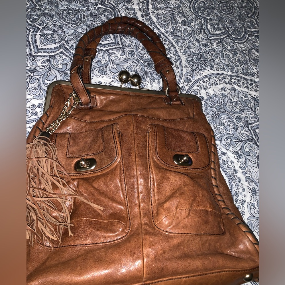 Cynthia Rowley oversized bag with kisslock hard wear - excellent condition